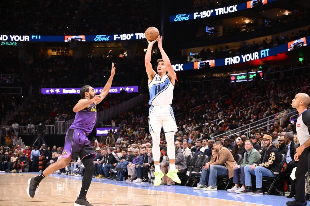 国际足坛中 国际足坛中