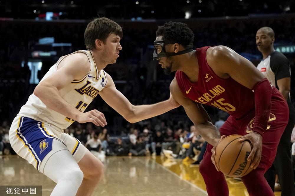 防守端频频 防守端频频