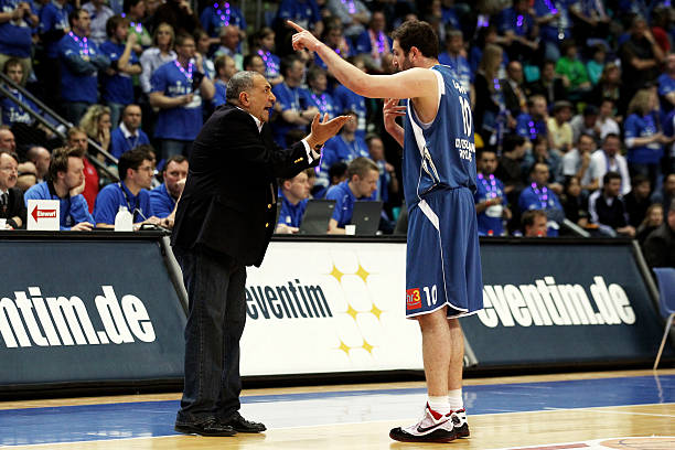 正在让球队 正在让球队