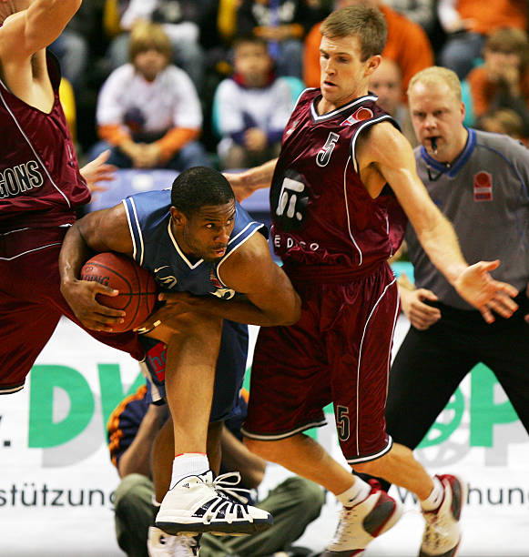 球界再度检 球界再度检